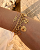 gouden armbanden combinatie