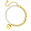 Gouden schakelarmband met parels en gravering