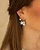 gouden oorbellen combinatie