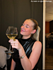 Influencer draagt gouden zon ring