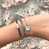 Zilveren armband om de pols met nieuwe gravering