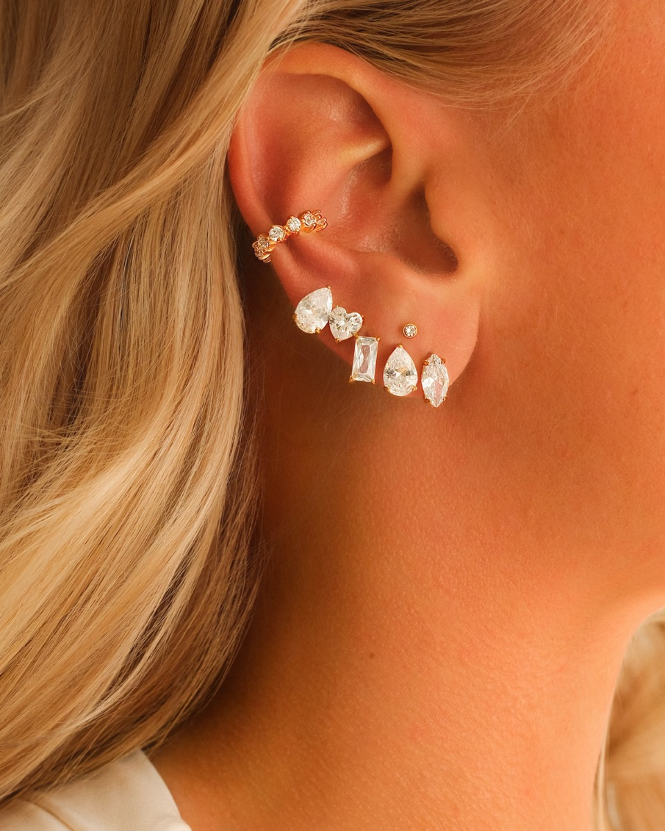 Gouden earparty met stenen