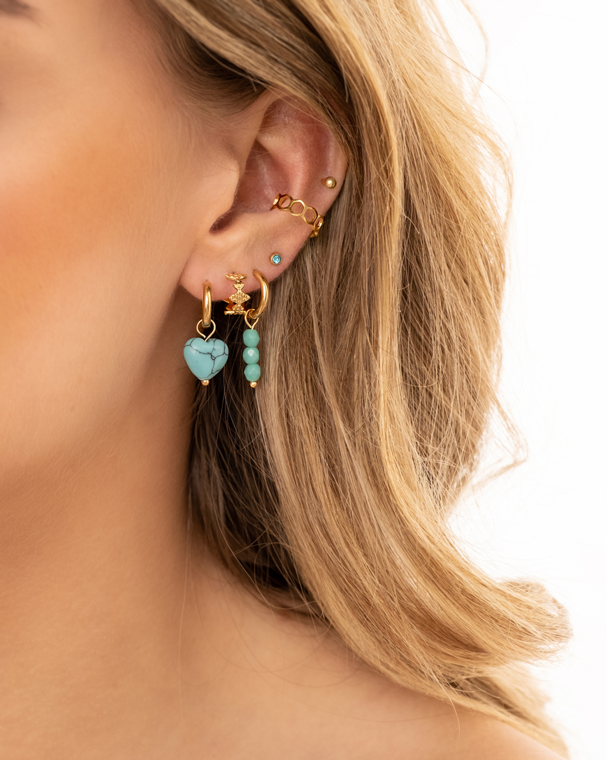 gouden earparty met blauw