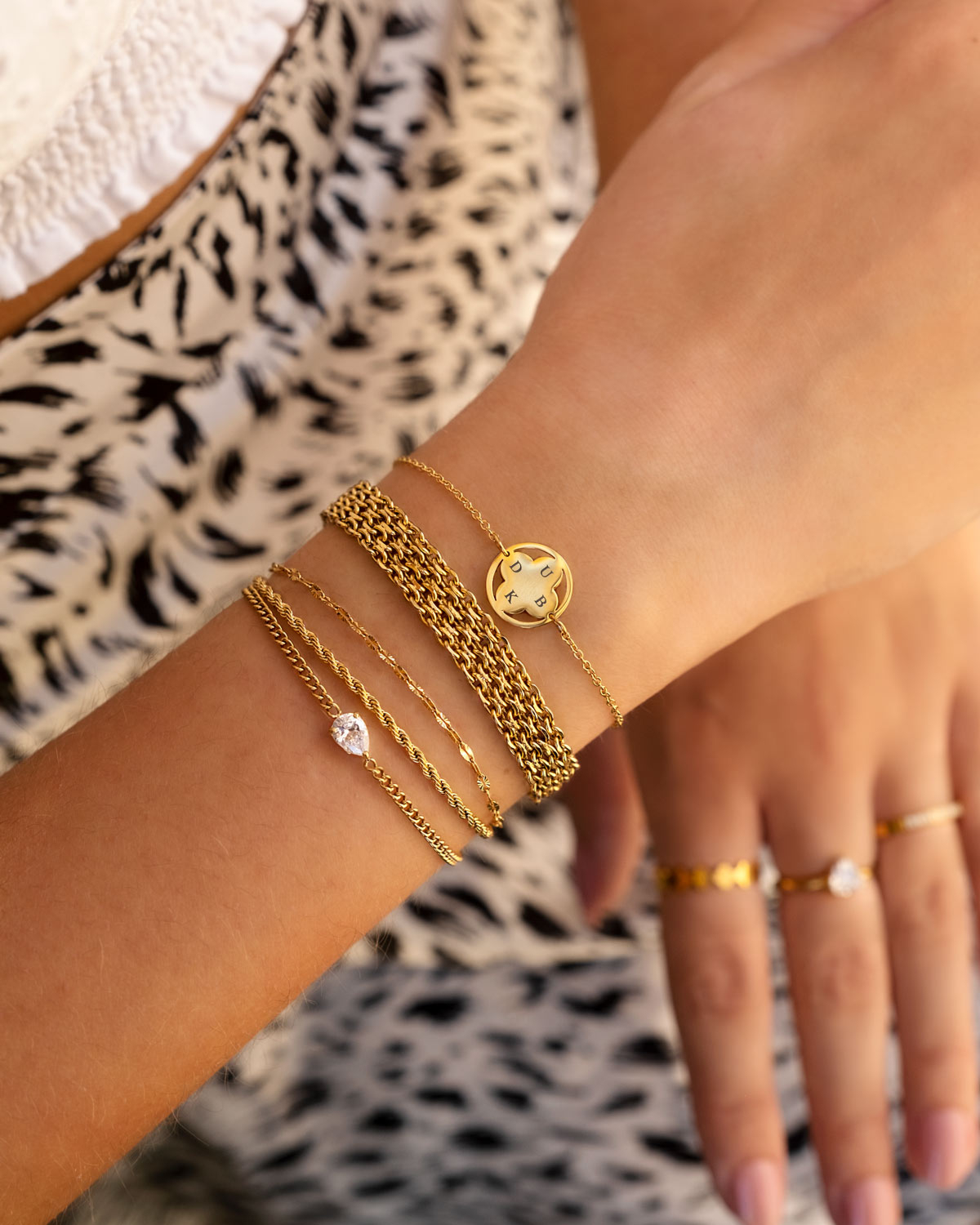 armparty goud met mesh en graveerbare armband