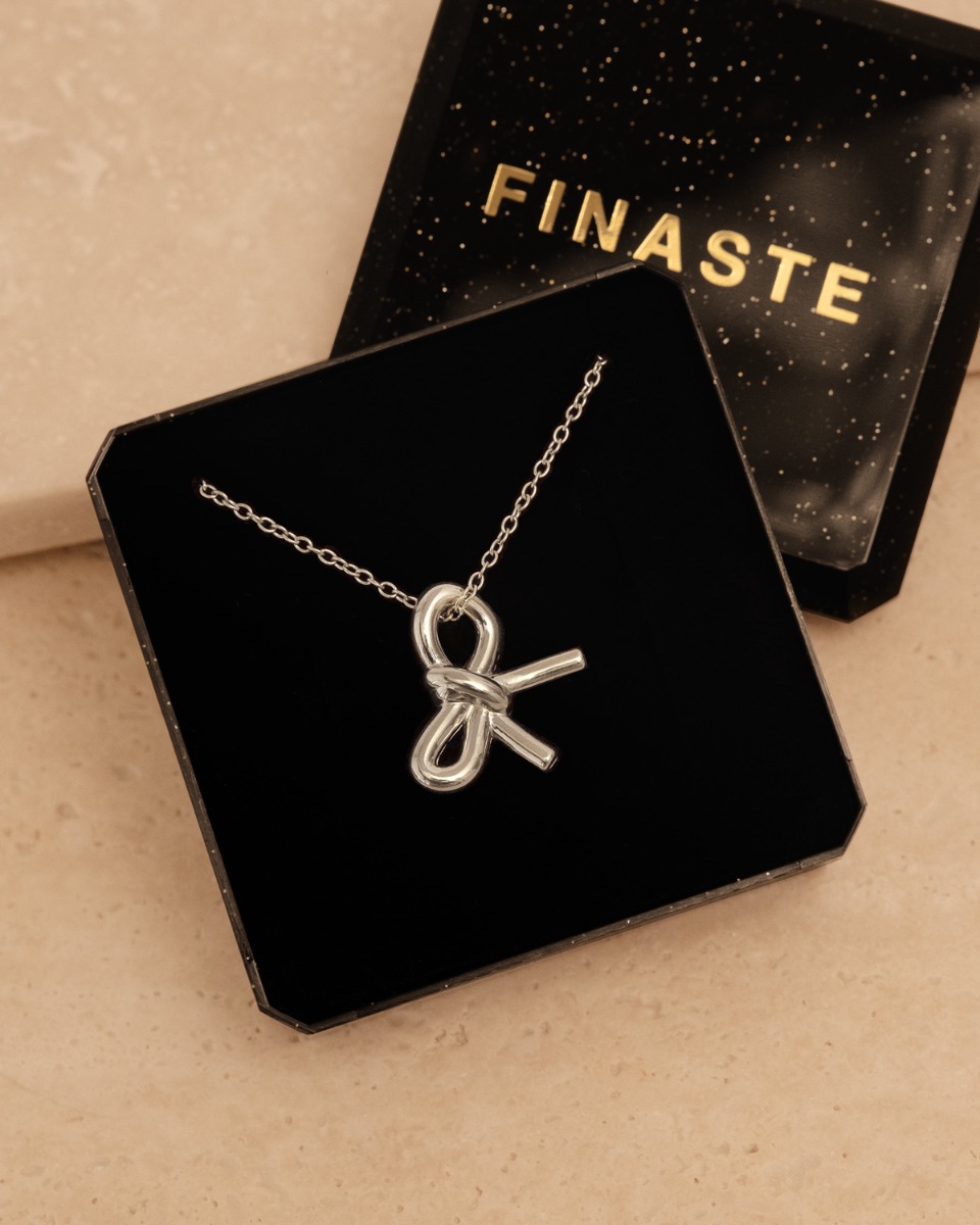 thumbnail: Reffeer 925 Zilver Strik Ketting Met Strik Hanger - Elegante Halsketting Voor Vrouwen