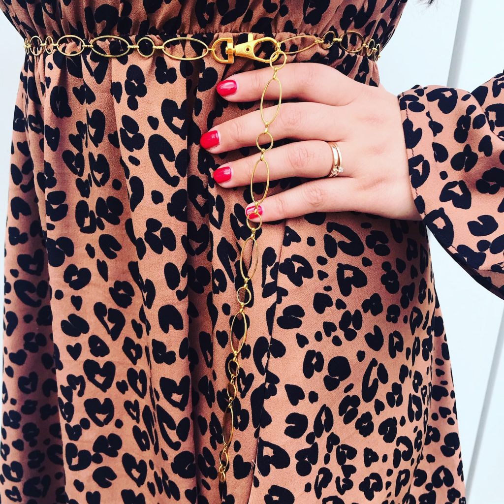 gouden-taille-riem-leopard-jurkje