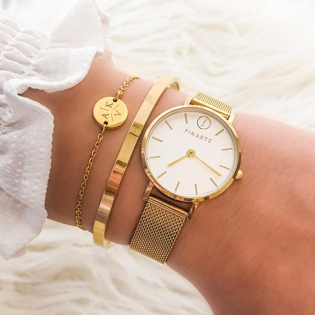 gouden armbanden met horloge