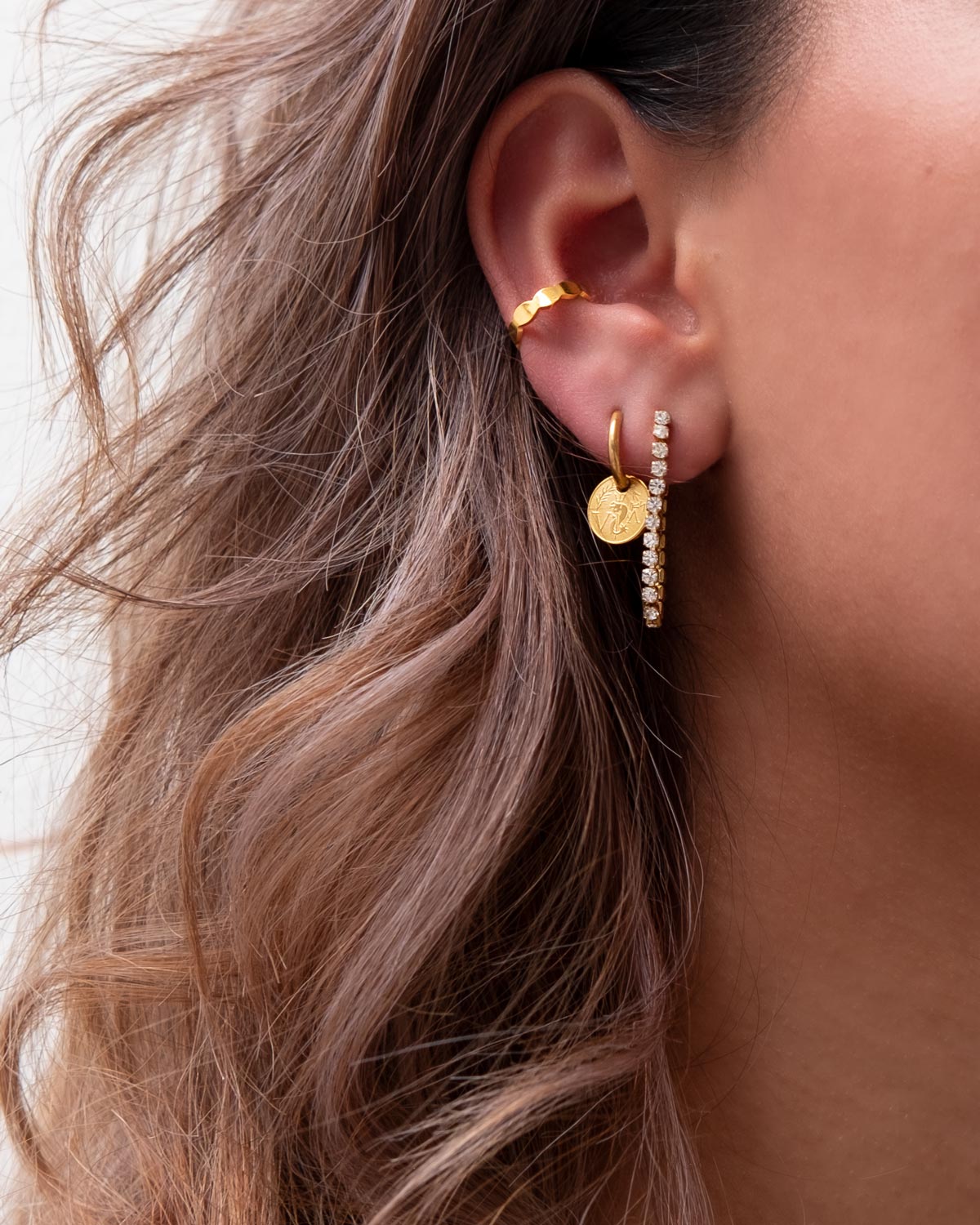 gouden earparty met ear cuff