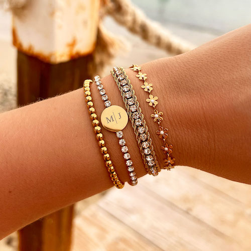 gouden armparty met graveerbare armband