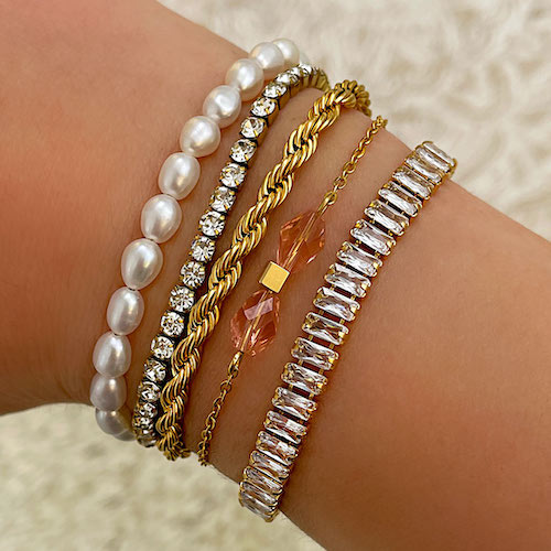 armparty-pearls-tennis