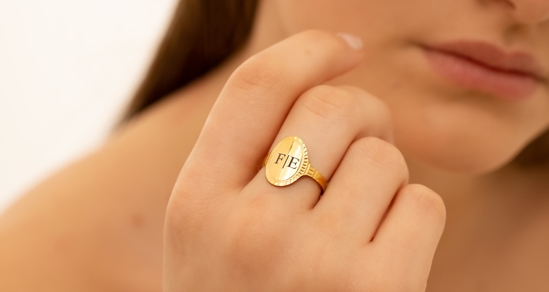Ring graveren: een personal touch aan jouw ringparty
