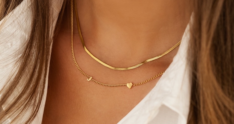 Welke sieradenstijl past bij mij? Minimalistisch vs opvallend! Welke sieradenstijl past bij mij? Minimalistisch vs opvallend!